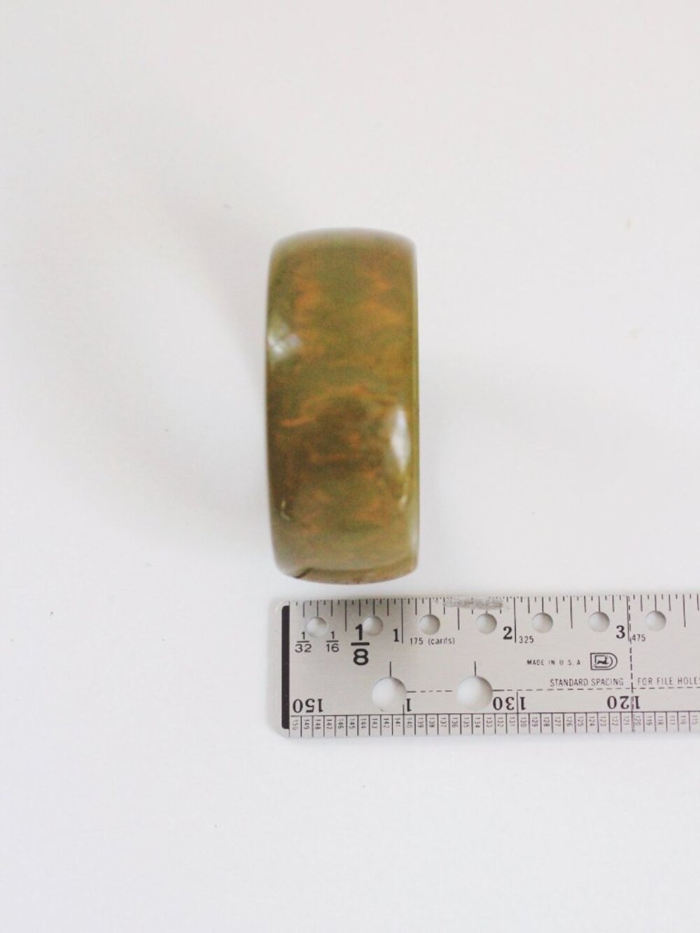 Vintage Creamed Spinach Olive Green Marbled Bakelite Bangle Bracelet Wide Chunky - Picture 4 of 6
